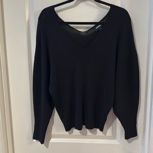 🌸Express Sweater🌸